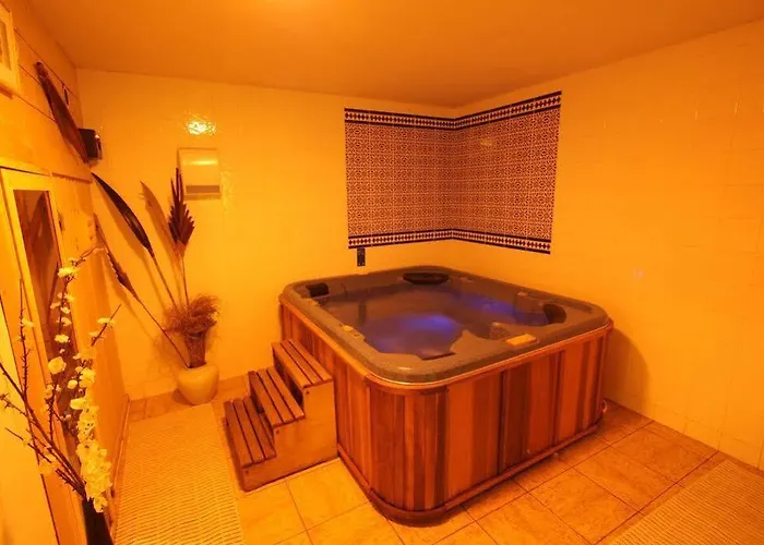 Les Arches Ξενοδοχείο με διαμερίσματα 3*